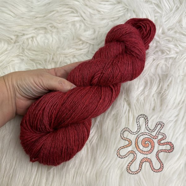 "natürlich Rot" handgefärbte Marmor Sockenwolle (LL420m/100g)