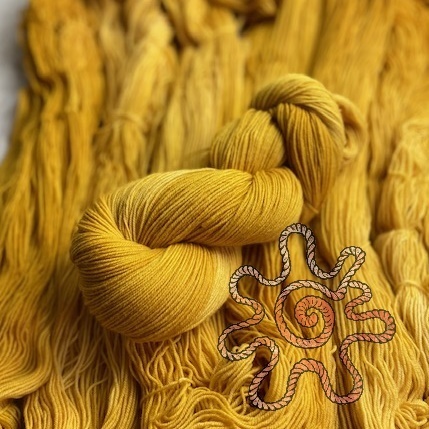 "Gold" handgefärbte Sommer Merino (Lace)