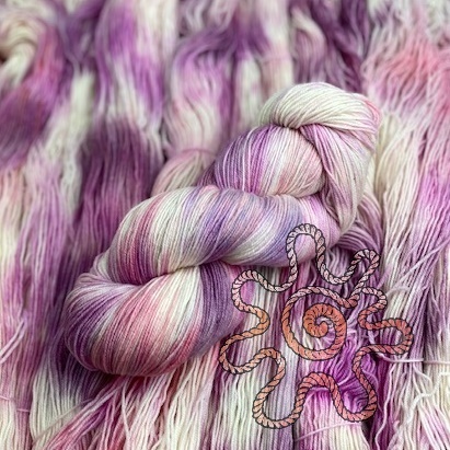 "Blütentraum" handgefärbte Sommer Merino (Lace)